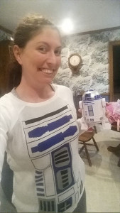 Star Wars sweater thanks to the one and only Haleigh Williams! R2 D2 measuring cups set from Sara Miller! LOVE IT!
